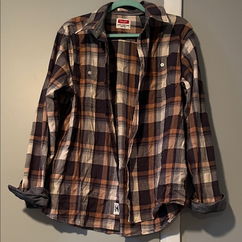 Wrangler Men's Plaid Shirt - Brown and Black